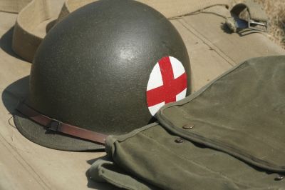army medic helmet