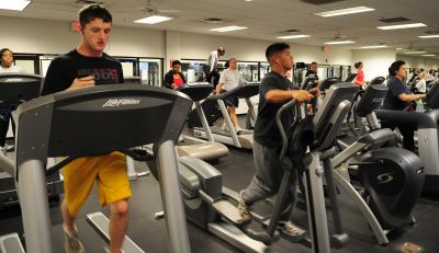 MOODY AIR FORCE BASE, Ga. -- Airmen use different types of cardiovascular machines Jan. 5. Cardiovascular exercises develop your heart and lungs; many consider it to be the most important component in a workout program. (U.S. Air Force photo/Senior Airman Stephanie Mancha)(RELEASED) 
